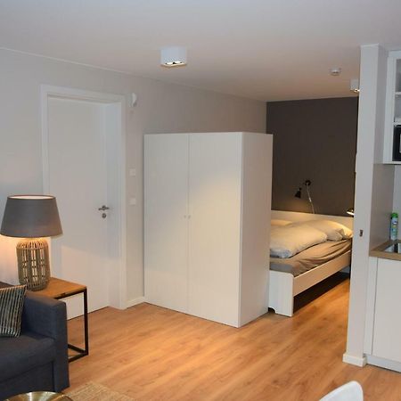 Sehr Schone Kleine Wohnung Elbnahe Mit Guten Parkmoglichkeiten Хамбург Екстериор снимка